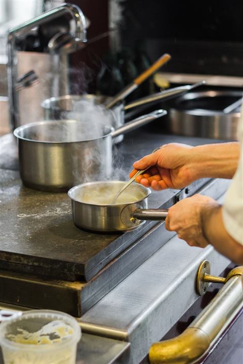 Capa: Cafeteria Lucrativa